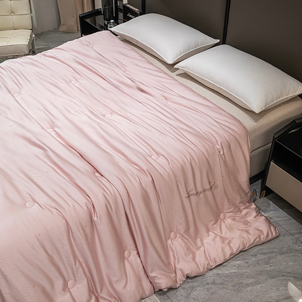 Luxury Jackard Winter Tencel Quilt ( Made From Natural Tencel wood Pulp )