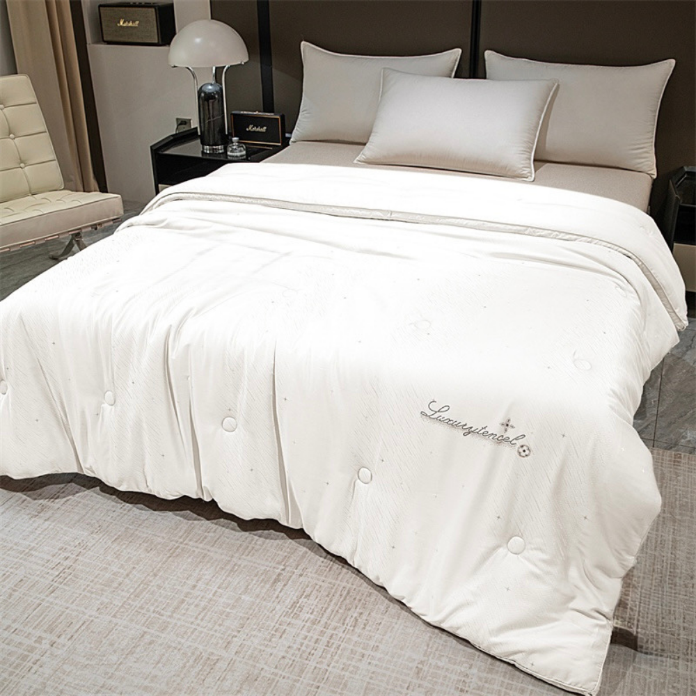 Luxury Jackard Winter Tencel Quilt ( Made From Natural Tencel wood Pulp )