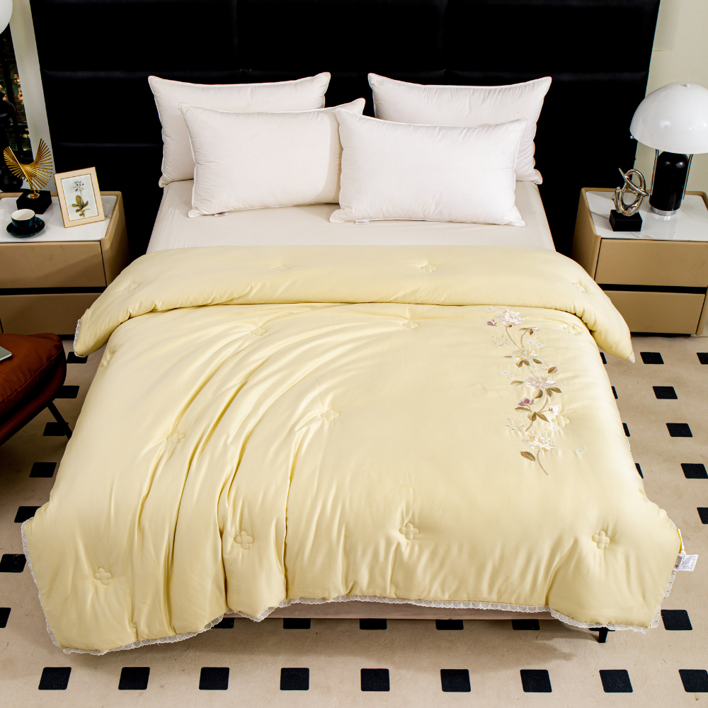 Fleur Winter Tencel Quilt ( Made From Natural Tencel wood Pulp )